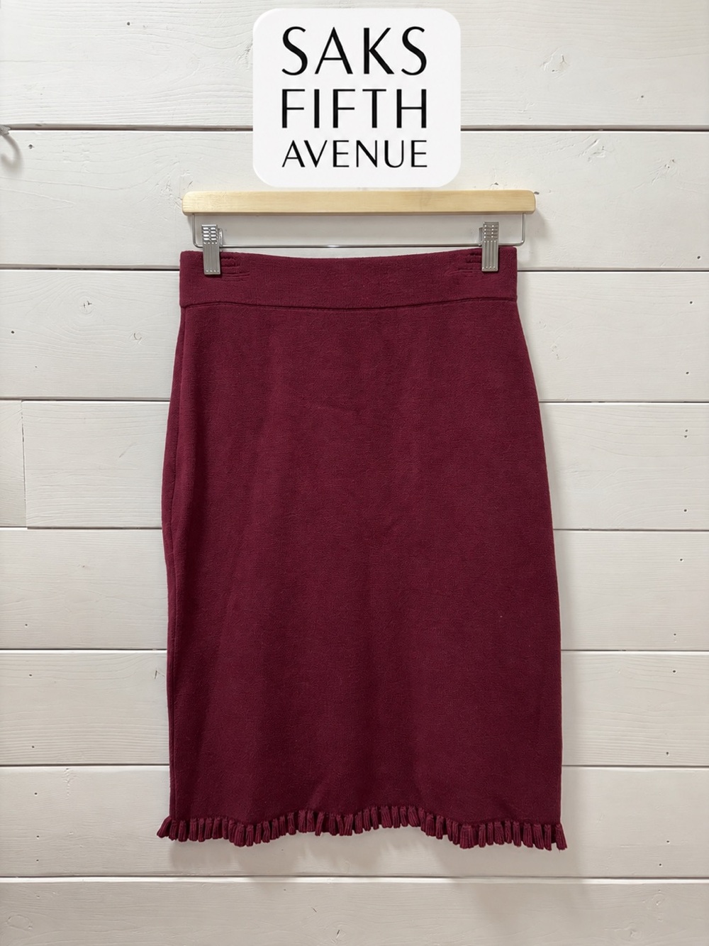 Saks Fifth Avenue Burgundy Knit Pencil Skirt – Size L